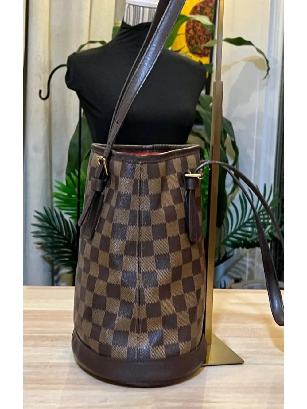 Louis Vuitton Damier Marais PM Bucket Bag